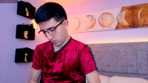 Snapshot of un_sluttyy chatting on November 2025 11:52:02 AM un_sluttyy online show from November 2025 11:52:02 AM