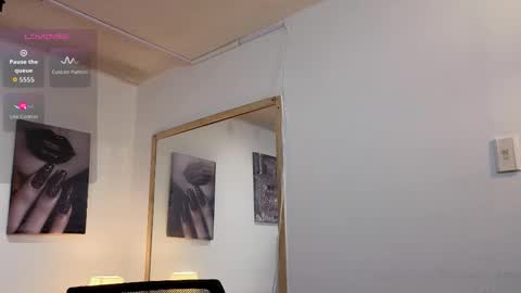 Snapshot of un_sluttyy chatting on February 2026 12:00:01 PM un_sluttyy online show from February 2026 12:00:01 PM