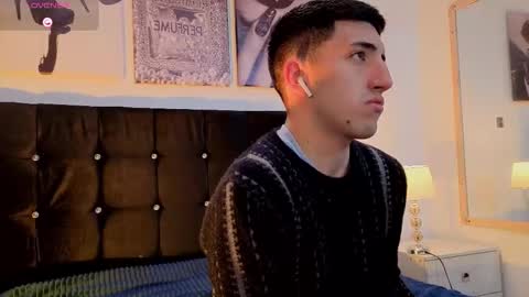 Snapshot of un_sluttyy chatting on February 2026 10:58:02 AM un_sluttyy online show from February 2026 10:58:02 AM