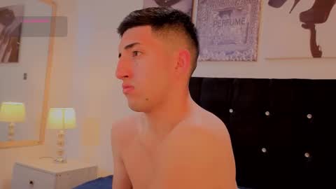 Snapshot of un_sluttyy chatting on March 2026 11:14:01 AM un_sluttyy online show from March 2026 11:14:01 AM