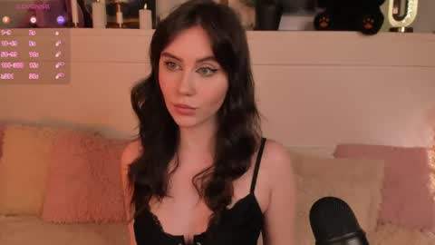 Una  online show from May 2026 09:15:01 AM
