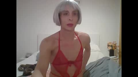 unadiosa online show from February 2026 10:17:02 PM