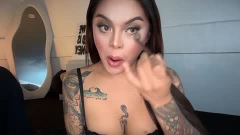 Snapshot of unbotheredprincess chatting on March 2026 08:12:02 PM Lady tan online show from March 2026 08:12:02 PM