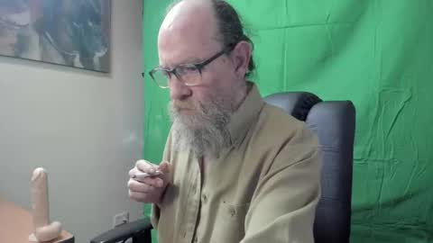 Snapshot of uncle_hottiecb chatting on March 2026 04:34:02 PM Uncle Hottie online show from March 2026 04:34:02 PM