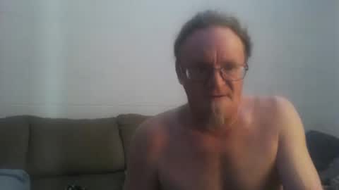 unclemuff online show from December 2025 01:17:04 PM