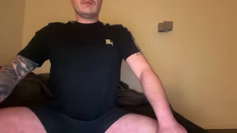 Snapshot of uncutedaustria chatting on February 2026 10:19:02 PM Tom online show from February 2026 10:19:02 PM