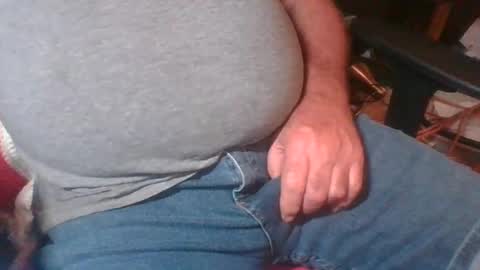 Snapshot of uncutmike7x5 chatting on December 2024 08:32:02 PM uncutmike7x5 online show from December 2024 08:32:02 PM