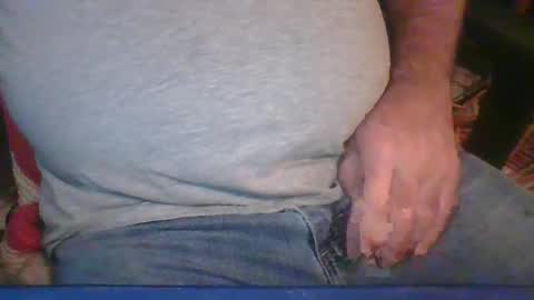 Snapshot of uncutmike7x5 chatting on February 2025 12:37:01 PM uncutmike7x5 online show from February 2025 12:37:01 PM