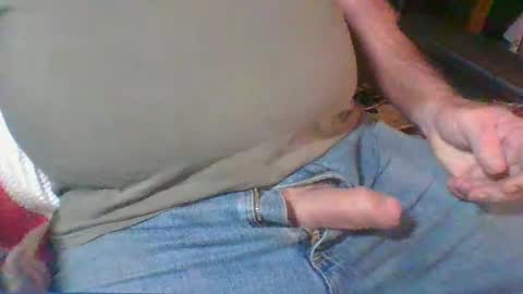 Snapshot of uncutmike7x5 chatting on February 2025 07:38:01 PM uncutmike7x5 online show from February 2025 07:38:01 PM