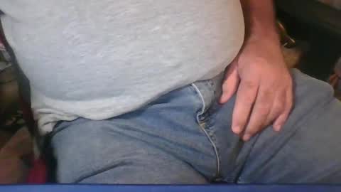 Snapshot of uncutmike7x5 chatting on October 2025 06:28:01 PM uncutmike7x5 online show from October 2025 06:28:01 PM