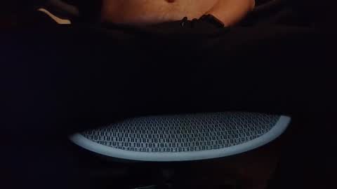 Snapshot of under_the_desk40 chatting on December 2025 09:52:02 PM Under the desk online show from December 2025 09:52:02 PM