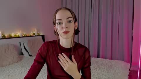 Snapshot of under_the_skin chatting on February 2026 04:49:01 PM Under The Skin online show from February 2026 04:49:01 PM