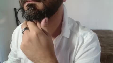 Giov online show from December 2025 10:31:01 AM