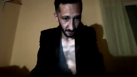 Snapshot of underguy19 chatting on September 2025 08:33:02 PM underguy19 online show from September 2025 08:33:02 PM