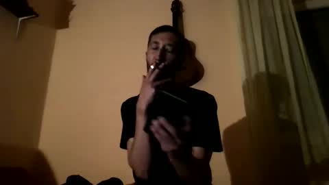 Snapshot of underguy19 chatting on October 2025 09:24:01 PM underguy19 online show from October 2025 09:24:01 PM