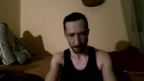 Snapshot of underguy19 chatting on February 2026 10:50:01 PM underguy19 online show from February 2026 10:50:01 PM