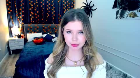 Alice online show from October 2025 07:47:01 PM