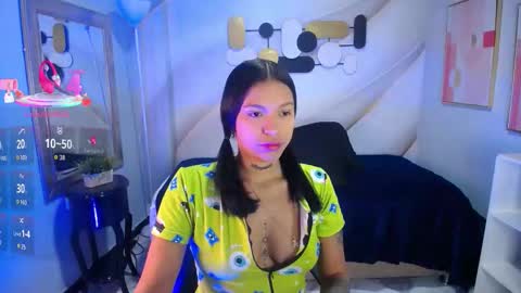 Snapshot of unforgettable_gh chatting on September 2025 11:35:02 AM Samantha online show from September 2025 11:35:02 AM