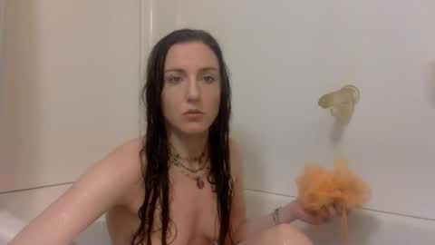 Snapshot of unicornfairy55 chatting on April 2026 01:21:01 PM Lola Moonstone online show from April 2026 01:21:01 PM