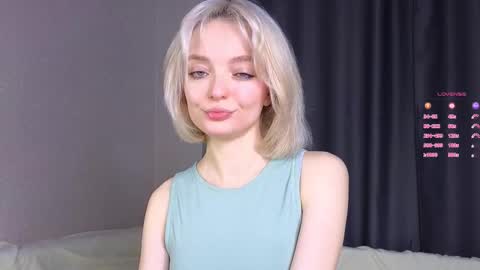 ShizukaShizuSHIZ online show from October 2025 03:40:02 AM