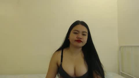 Snapshot of unlick_pussy_untouch_unkiss chatting on December 2025 08:36:02 PM unlick_pussy_untouch_unkiss online show from December 2025 08:36:02 PM