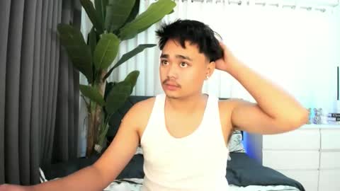 Miss online show from December 2025 04:11:02 AM