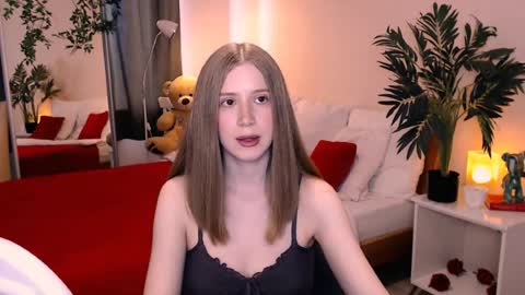 unreal_lady online show from June 2026 01:46:01 PM