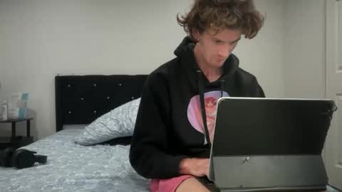 Snapshot of unverifiedbwc chatting on November 2025 10:53:02 PM Stepbro online show from November 2025 10:53:02 PM