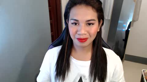 Vee online show from January 2025 08:28:02 AM