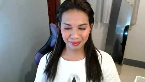 Vee online show from January 2025 12:46:02 PM