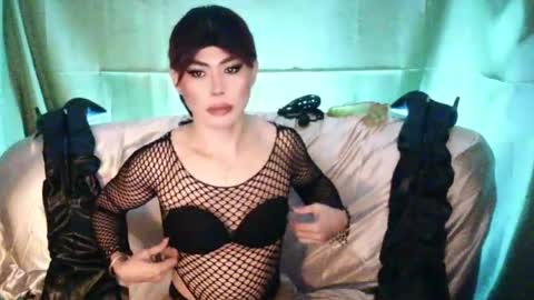 MISS ANNA online show from June 2026 10:25:02 AM