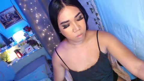 Snapshot of ur_hot_tommiexx chatting on March 2026 03:12:01 AM jennie online show from March 2026 03:12:01 AM