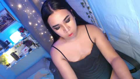 Snapshot of ur_hot_tommiexx chatting on March 2026 01:51:01 AM jennie online show from March 2026 01:51:01 AM