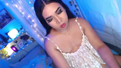 Snapshot of ur_hot_tommiexx chatting on May 2026 02:07:02 AM jennie online show from May 2026 02:07:02 AM
