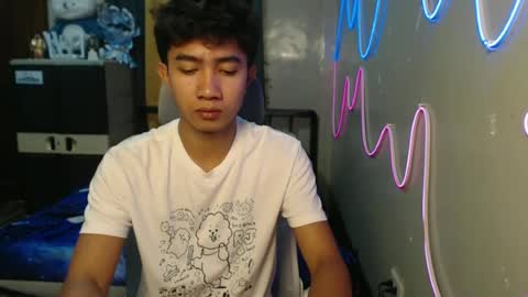 Snapshot of ur_hottestjonny chatting on June 2026 11:29:01 PM jonny online show from June 2026 11:29:01 PM