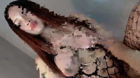 Lola online show from January 2025 01:37:02 PM