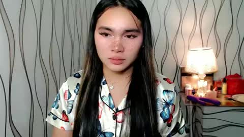 QUEENSY online show from October 2025 12:51:01 PM