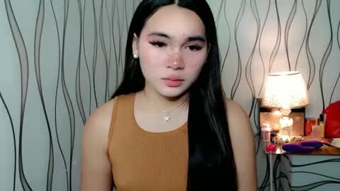 QUEENSY online show from November 2025 03:09:01 AM