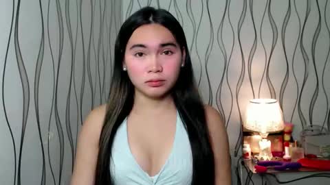 QUEENSY online show from December 2025 07:53:02 PM