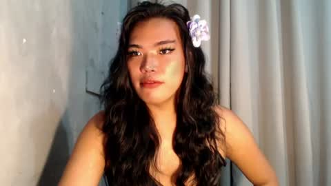 Snapshot of ur_krissyxxx chatting on July 2026 12:03:01 AM kriss online show from July 2026 12:03:01 AM