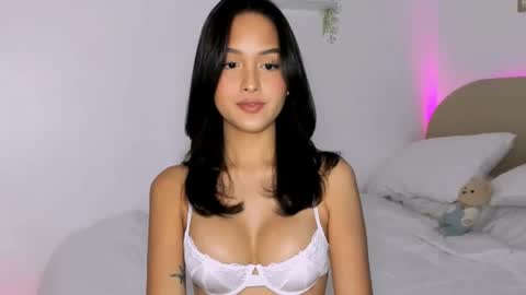 Snapshot of ur_mija_veronica chatting on July 2026 11:26:01 AM Veronica Lodge online show from July 2026 11:26:01 AM