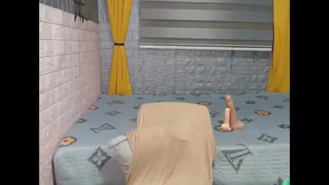 ur_petitejaya online show from October 2025 07:44:01 PM