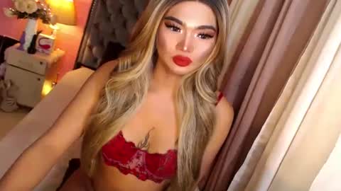 Snapshot of ur_sassygirl chatting on March 2025 01:55:02 AM Kath online show from March 2025 01:55:02 AM