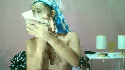 Snapshot of ur_sexybabe_ehra chatting on January 2025 12:39:01 PM ur_sexybabe_ehra online show from January 2025 12:39:01 PM
