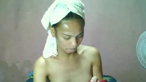 ur_sexybabe_ehra online show from April 2026 12:47:01 PM