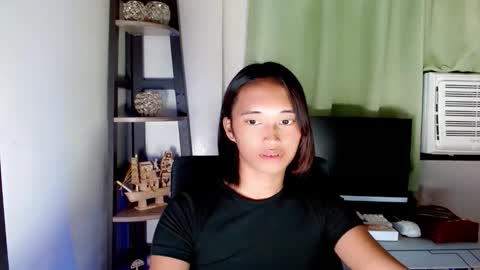 Snapshot of ur_sexyllie chatting on February 2026 06:54:01 AM Ellie online show from February 2026 06:54:01 AM