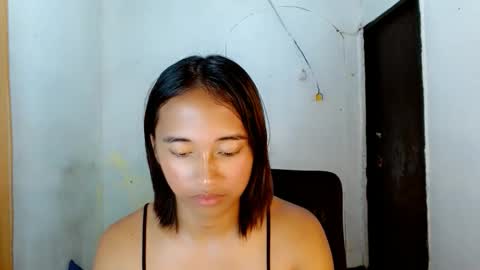 Snapshot of ur_sexyllie chatting on March 2026 07:25:01 AM Ellie online show from March 2026 07:25:01 AM