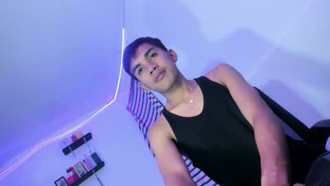ur_shan21 online show from May 2026 05:25:02 AM