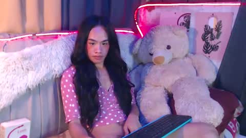 Snapshot of ur_sweet_atarah18 chatting on January 2025 06:14:01 PM Atarah online show from January 2025 06:14:01 PM