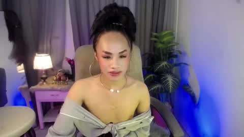 Snapshot of ur_sweet_atarah18 chatting on September 2025 11:14:01 AM Atarah online show from September 2025 11:14:01 AM